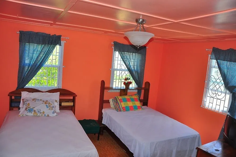 ホテル Duncan'S Hideaway Guesthouse Boston Bay