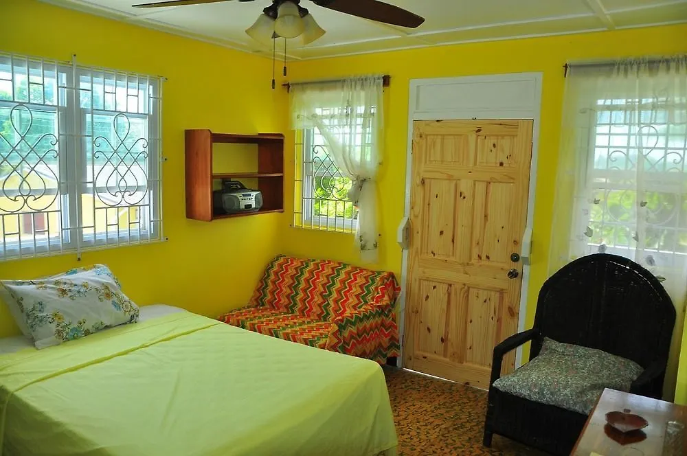 ホテル Duncan'S Hideaway Guesthouse Boston Bay